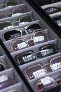 Chanel lunettes perles autome-hiver 2015-16 Lily-Rose Depp Esprit de Gabrielle espritdegabrielle.com