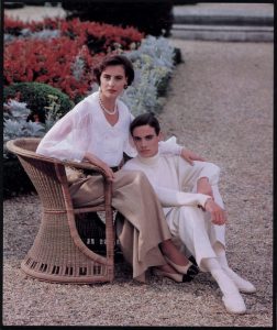 CHANEL Ines de la fressange Cambo les bains Esprit de Gabrielle espritdegabrielle.com