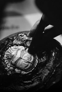 CHANEL Métiers d'art 2018-19 Paris New York DESRUES Esprit de Gabrielle espritdegabrielle.com