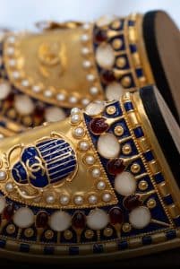 CHANEL Métiers d'art 2018-19 Paris New York DESRUES Esprit de Gabrielle espritdegabrielle.com