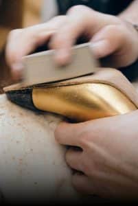 CHANEL Métiers d'art 2018-19 Paris New York MASSARO Esprit de Gabrielle espritdegabrielle.com