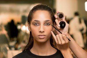 chanel metiers d'art 2018-19 paris new-york maquillage lucia pica Esprit de Gabrielle espritdegabrielle.com