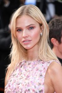 CHANEL Cannes 2019 Sasha Luss Esprit de Gabrielle espritdegabrielle.com