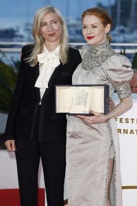 CHANEL Cannes 2019 Emily Beecham Esprit de Gabrielle espritdegabrielle.com