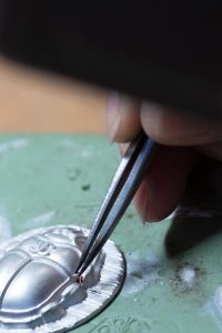CHANEL Métiers d'Art Paris New York Boutons précieux Desrues Esprit de Gabrielle espritdegabrielle