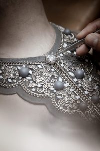 Sarafane CHANEL collier Esprit de Gabrielle espritdegabrielle.com