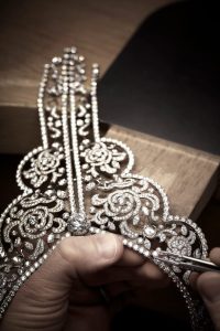 Sarafane CHANEL collier Esprit de Gabrielle espritdegabrielle.com