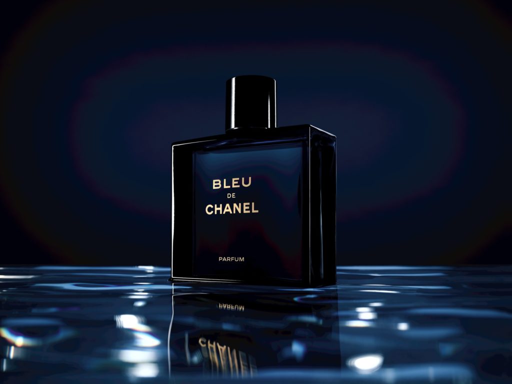 BLEU DE CHANEL Parfum Twist & Spray Esprit de Gabrielle espritdegabrielle.com