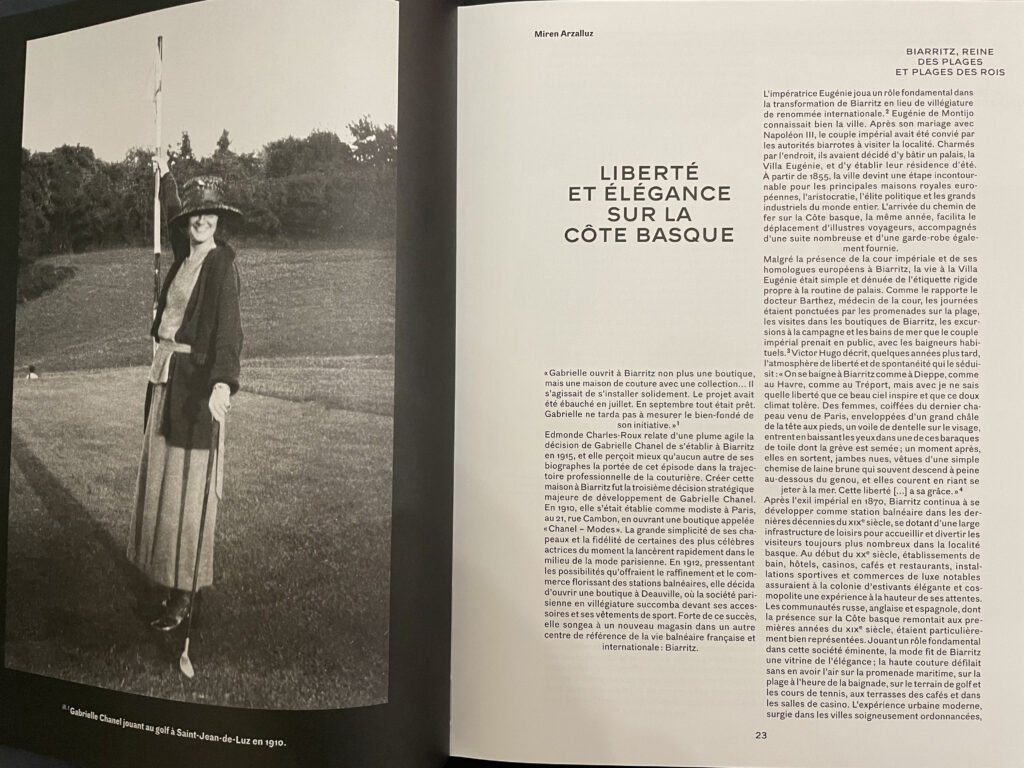 Catalogue Gabrielle Chanel Manifeste de mode Palais Galliera Esprit de Gabrielle espritdegabrielle.com