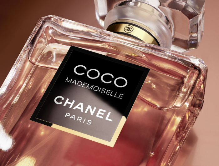 CHANEL COCO MADEMOISELLE CRUSH ABSOLU 01